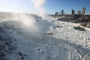 niagara-falls-cold-winter niagara-falls-cold-winter