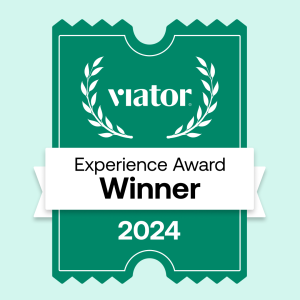Green badge with 'Viator Experience Award Winner 2024' and laurel leaves.